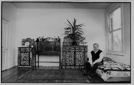 Business portrait of the artist Peter Blake